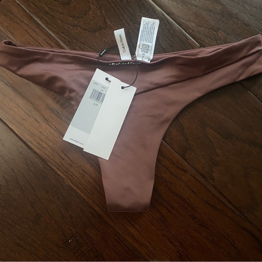 Calvin Klein Swimwear Maroon Thong Bikini Bottom. Size S. NWT - Picture 2 of 3